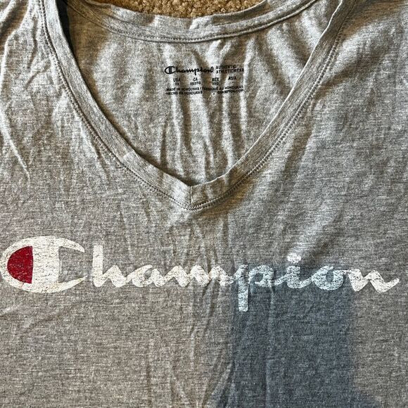 Champion shirt - Picture 2 of 4